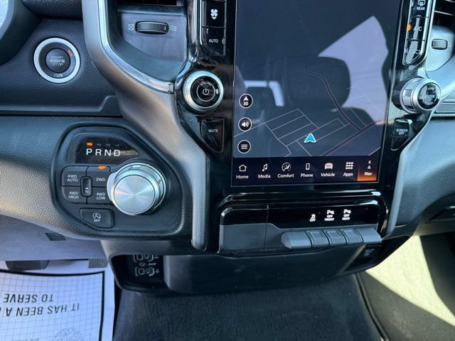 Used 2025 RAM 1500 Laramie AWD/4WD image 25
