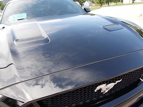 Used 2023 Ford Mustang GT Premium image 29