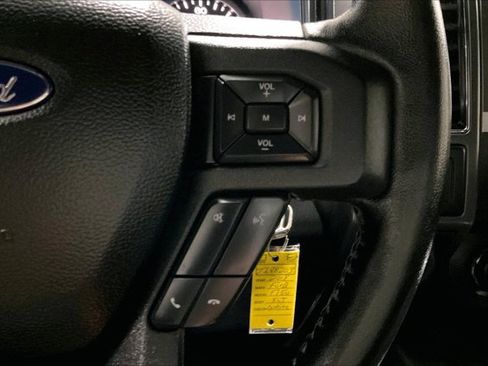 Used 2018 Ford F150 XLT w/ Equipment Group 302A Luxury AWD/4WD image 19