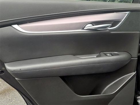 Used 2019 Cadillac XT5 Luxury image 13