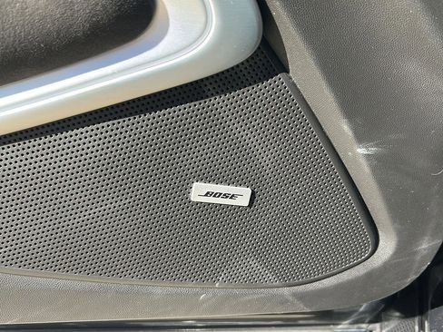 Used 2018 Chevrolet Camaro ZL1 image 21