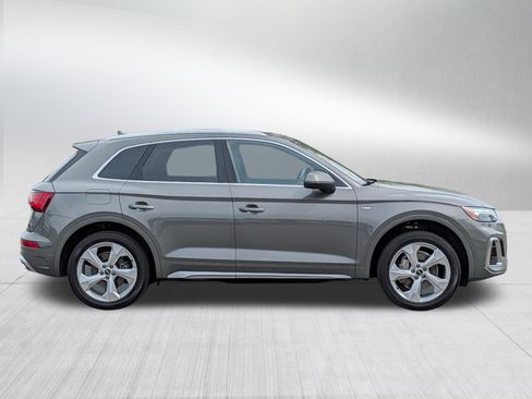 Used 2023 Audi Q5 2.0T Premium Plus w/ Premium Plus Package AWD/4WD image 8