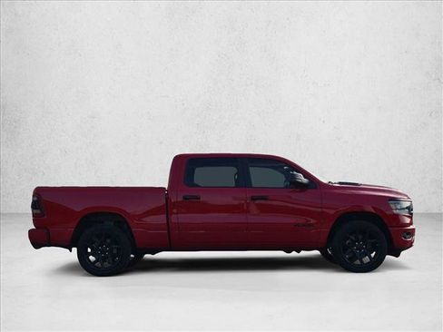Used 2024 RAM 1500 Laramie AWD/4WD image 4