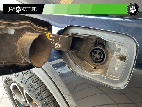 Used 2023 Jeep Grand Cherokee Trailhawk AWD/4WD image 7