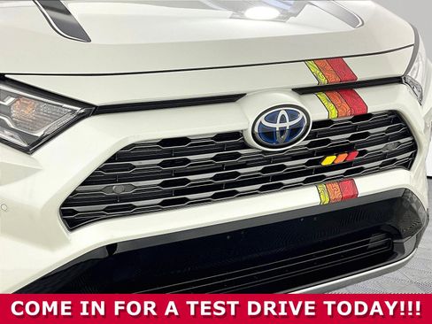 Used 2021 Toyota RAV4 XSE AWD/4WD image 29