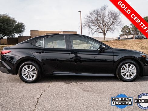 Certified 2025 Toyota Camry LE image 8