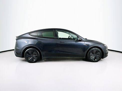 Used 2026 Tesla Model Y Long Range AWD/4WD image 10