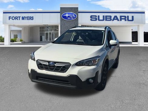 Certified 2023 Subaru Crosstrek 2.0i Premium image 2