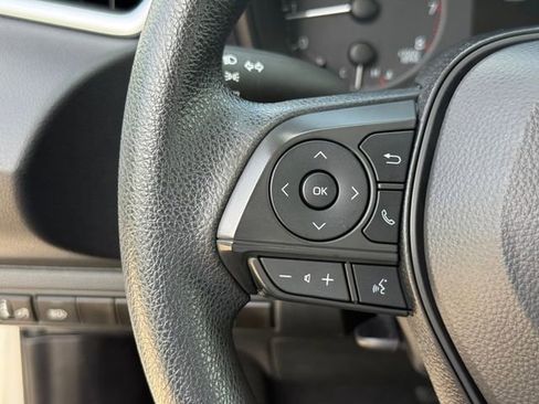 Used 2024 Toyota Corolla LE image 18