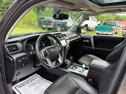 Used 2018 Toyota 4Runner Limited AWD/4WD image 13