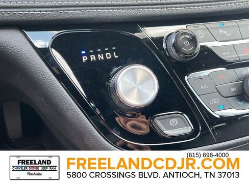 New 2026 Chrysler Pacifica Select image 13