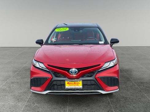 Used 2021 Toyota Camry XSE w/ Navigation Upgrade Package image 8