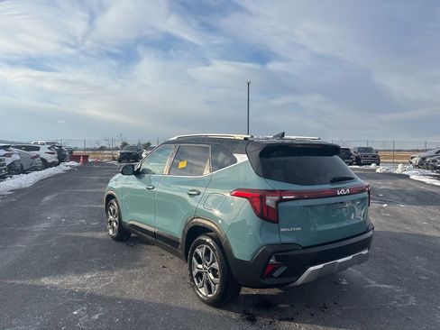 Certified 2024 Kia Seltos S image 5