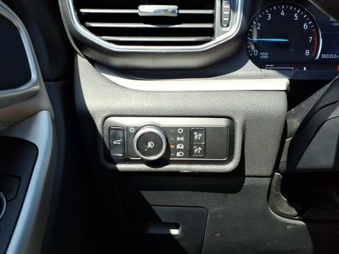 Used 2023 Ford Explorer XLT w/ Equipment Group 202A image 15