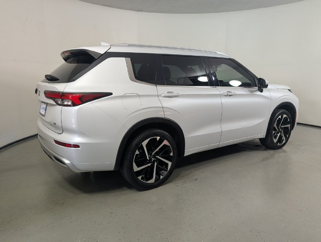 Used 2022 Mitsubishi Outlander SEL FWD image 6