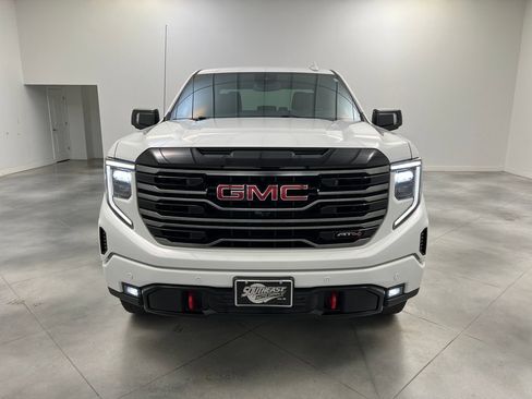 Used 2025 GMC Sierra 1500 AT4 AWD/4WD image 3