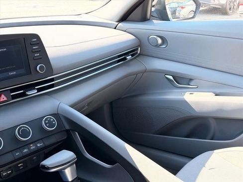 New 2026 Hyundai Elantra SE w/ Cargo Package FWD image 9