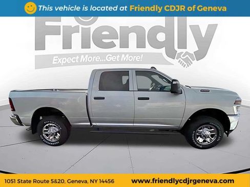 Used 2026 RAM 2500 Tradesman AWD/4WD image 4