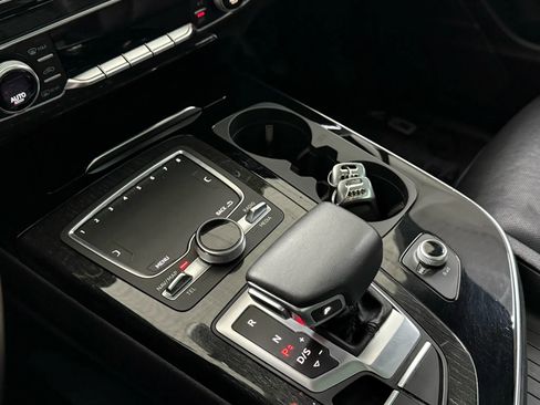 Used 2019 Audi Q7 3.0T Premium Plus w/ Premium Plus Package image 30