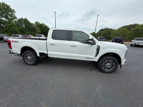 New 2026 Ford F250 Platinum AWD/4WD image 17