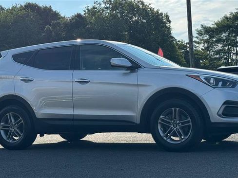 Used 2018 Hyundai Santa Fe Sport AWD/4WD image 5
