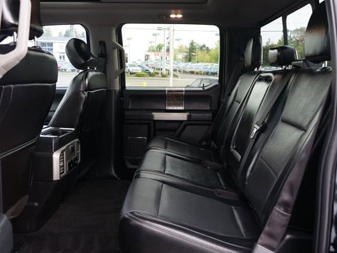 Used 2017 Ford F250 Lariat w/ Chrome Package image 11