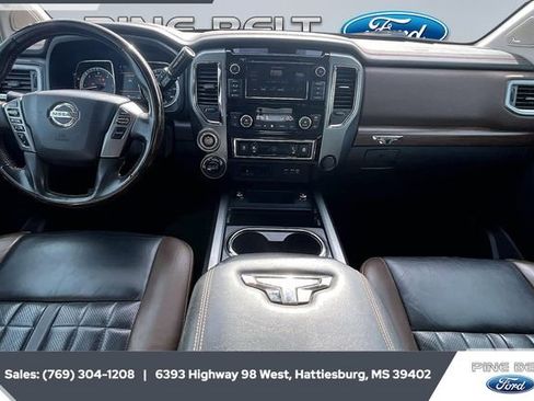Used 2019 Nissan Titan Platinum Reserve w/ Platinum Utility Package image 11