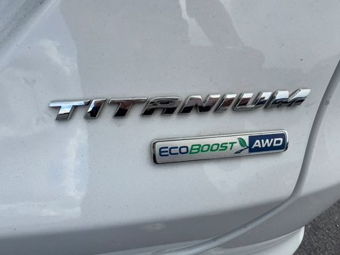 Used 2018 Ford Fusion Titanium AWD/4WD image 27