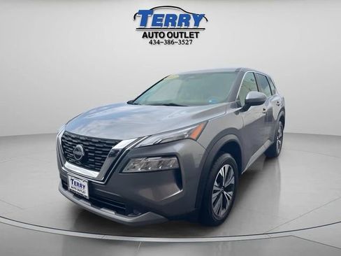 Used 2023 Nissan Rogue SV image 4