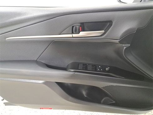 Used 2025 Toyota Camry LE image 21