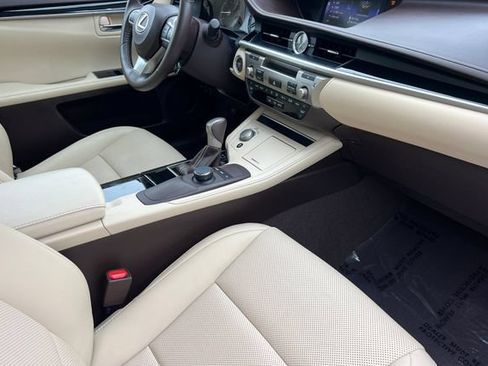Used 2016 Lexus ES 350 FWD image 18