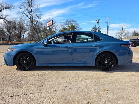 Used 2024 Toyota Camry XSE image 6