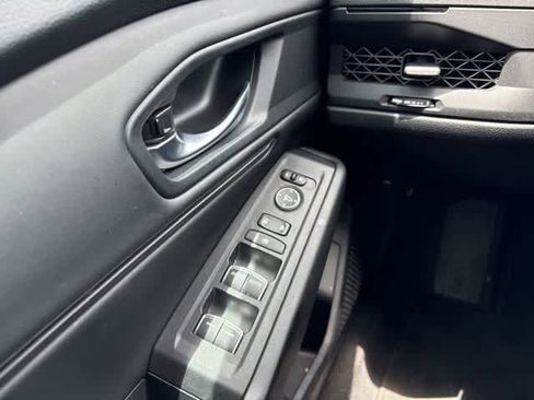 Used 2023 Honda Accord EX image 21