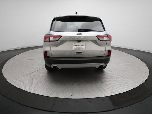 Used 2020 Ford Escape SE image 25