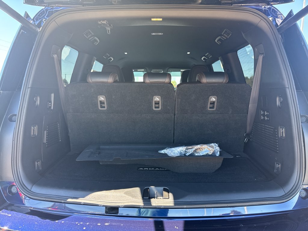 Used 2025 Nissan Armada SL w/ Captain's Chari Seat Package AWD/4WD image 35