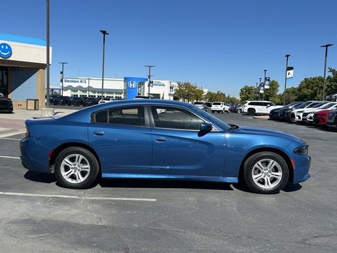 Used 2020 Dodge Charger SXT w/ Cold Weather Package image 2