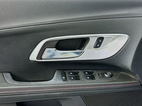 Used 2013 Chevrolet Equinox LT w/ Driver Convenience Package FWD image 16