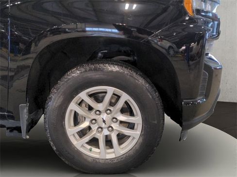 Used 2022 Chevrolet Silverado 1500 RST image 22