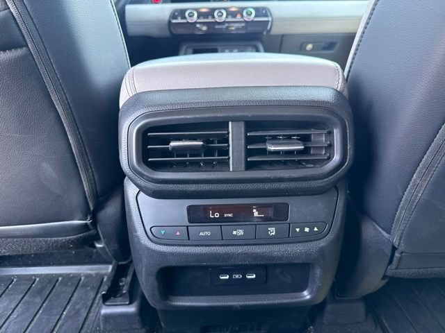 Used 2025 Honda Pilot Touring image 19