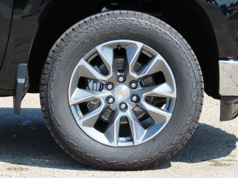 New 2026 Chevrolet Silverado 1500 LT w/ All Star Edition Plus AWD/4WD image 17