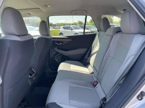 Used 2025 Subaru Outback Premium w/ Popular Package #1 image 3