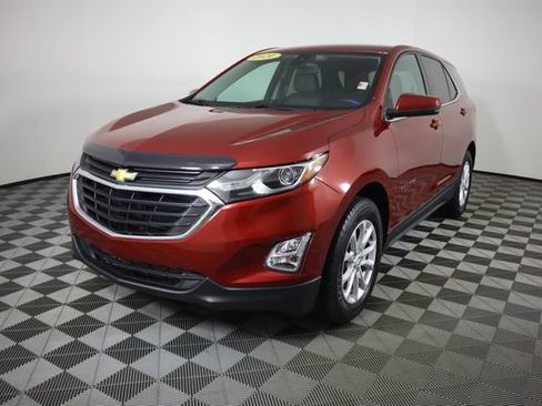 Used 2020 Chevrolet Equinox LT w/ Driver Convenience Package AWD/4WD image 9