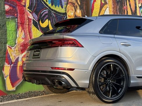 Used 2021 Audi SQ8 Prestige image 15