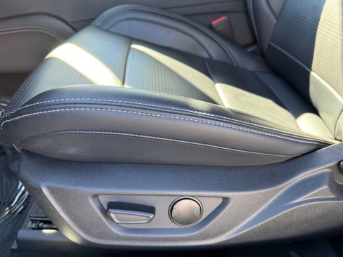 Used 2024 Ford Mustang Premium image 21