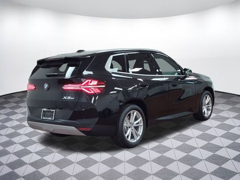Used 2025 BMW X3 xDrive30i w/ Premium Package image 6