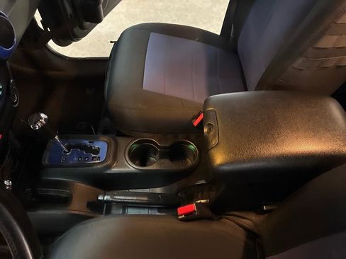 Used 2017 Jeep Wrangler Unlimited Sport w/ Quick Order Package 24S image 18