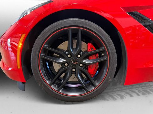Used 2019 Chevrolet Corvette Stingray Convertible RWD image 22