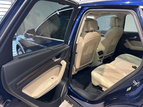 Used 2021 Audi Q5 Prestige image 32