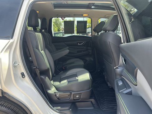 Used 2024 Subaru Ascent Onyx Edition AWD/4WD image 19