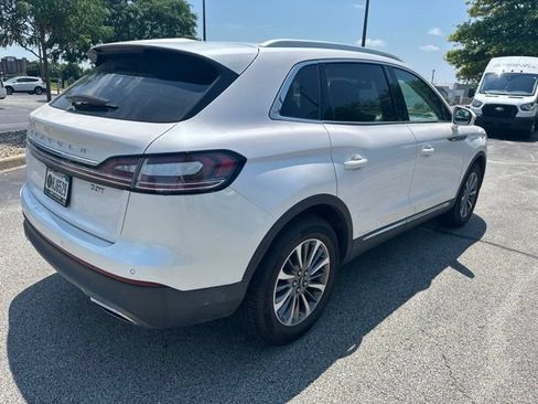 Used 2019 Lincoln Nautilus Select FWD image 3